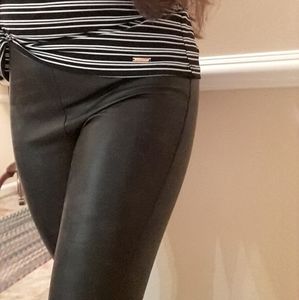 Faux Leather leggings ♠️